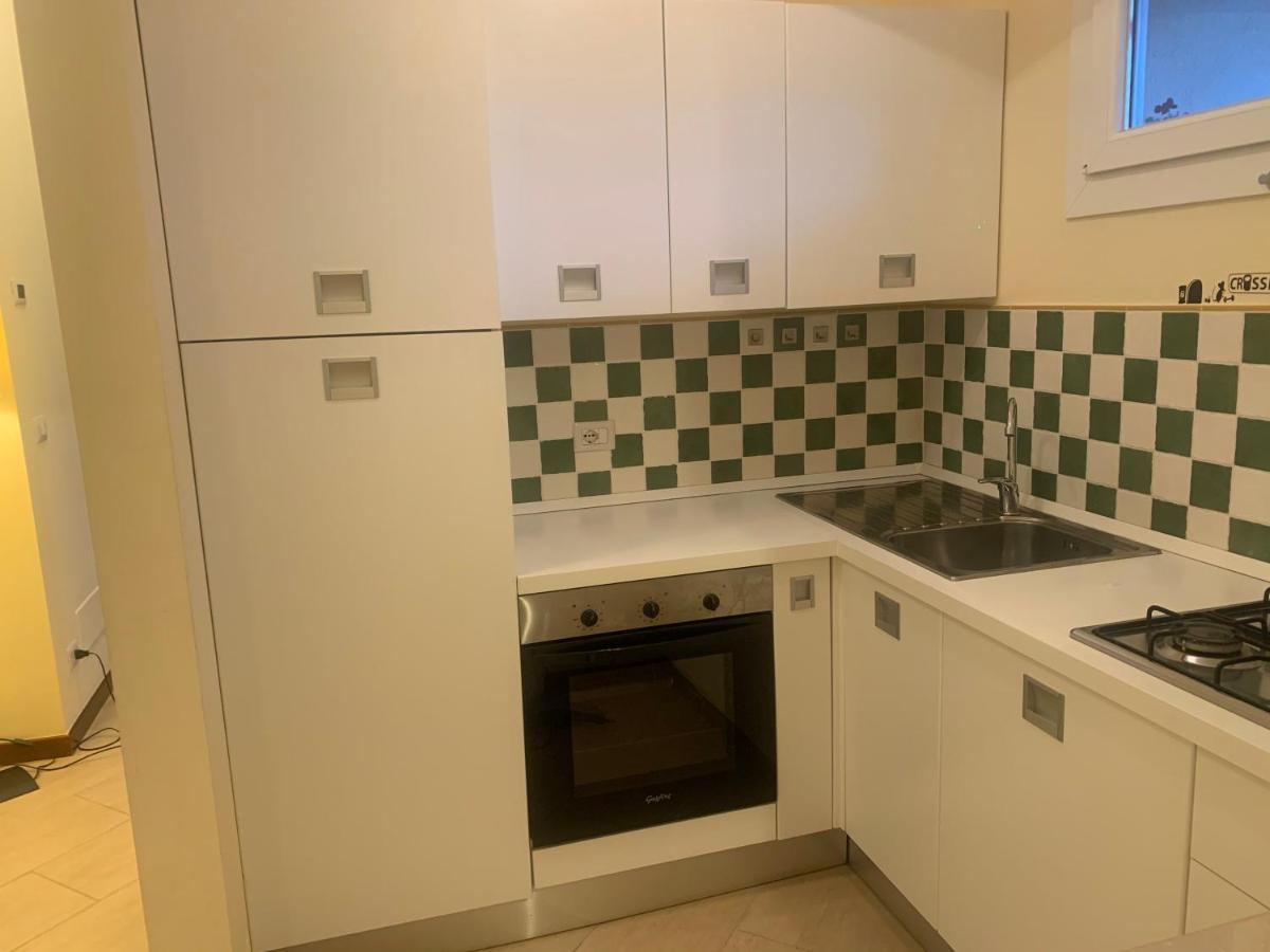 Residenza Giovanni Paolo Secondo- Casa Sull'Albero Μπάρι Εξωτερικό φωτογραφία